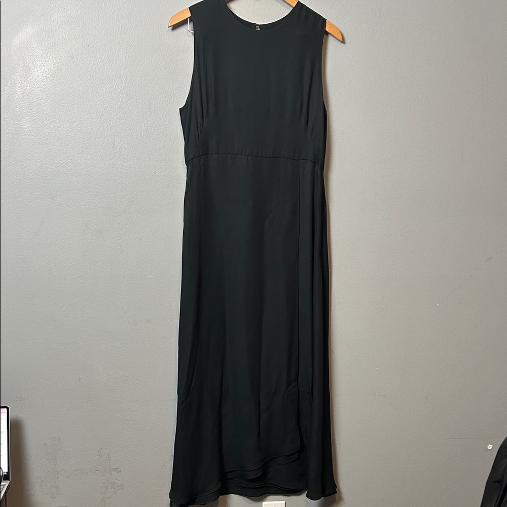 Banana Republic Silk Maxi Dress with open flowy front size 12